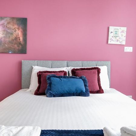 Fernbank Studios Sudbury Hill Harrow Self-Contained Studios With En-Suite Wembley Eksteriør bilde