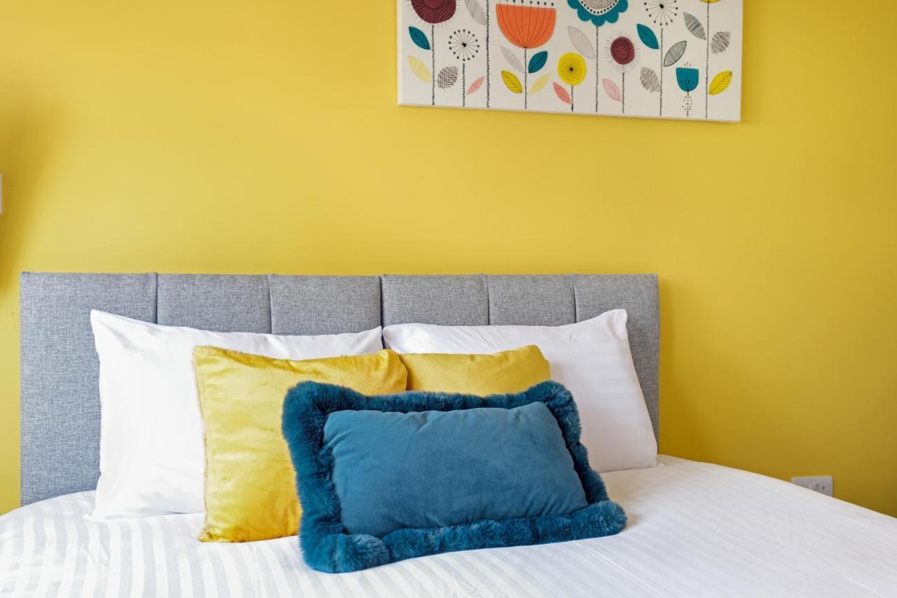 Fernbank Studios Sudbury Hill Harrow Self-Contained Studios With En-Suite Wembley Eksteriør bilde