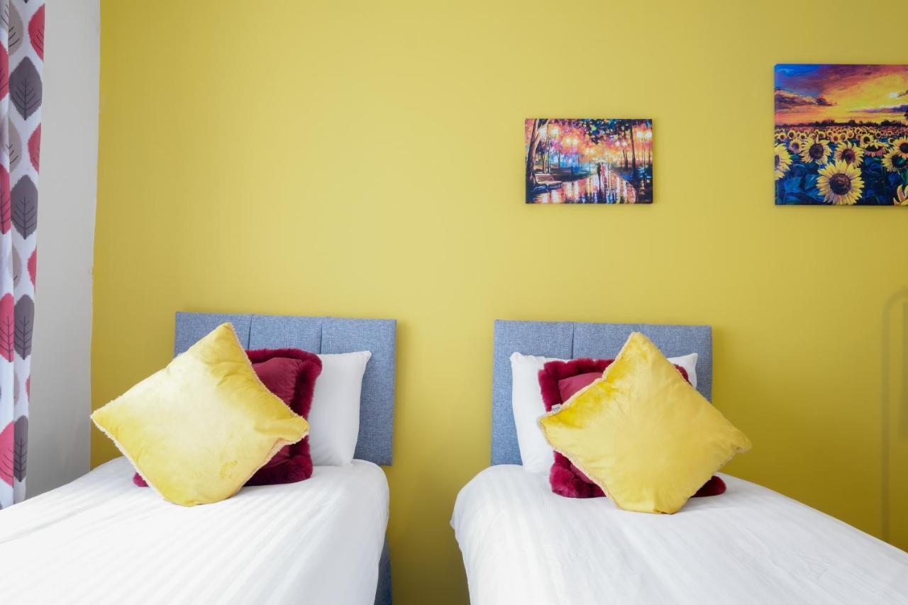 Fernbank Studios Sudbury Hill Harrow Self-Contained Studios With En-Suite Wembley Eksteriør bilde